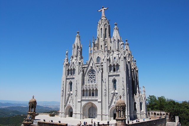 katalánsko katedrála.jpg